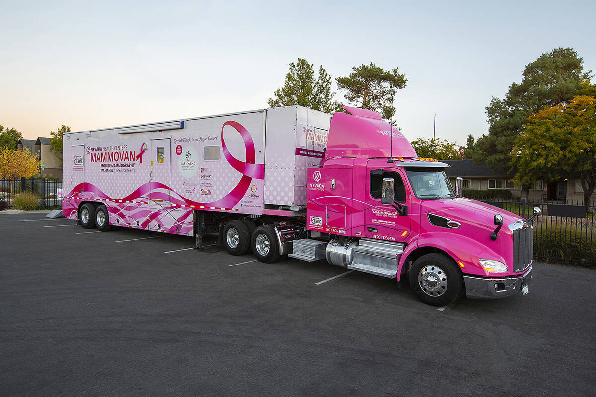 Mammovan menyediakan mammogram seluler untuk wanita di Nevada