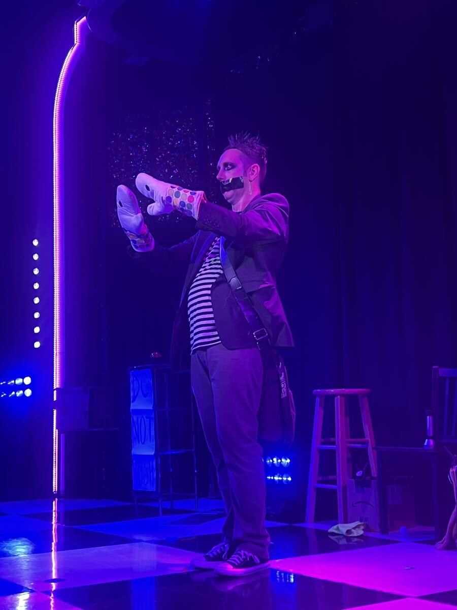 Tape Face performs in his 1,043rd show at Harrah's Cabaret on Sunday, Oct. 9, 2022. (John Katsi ...