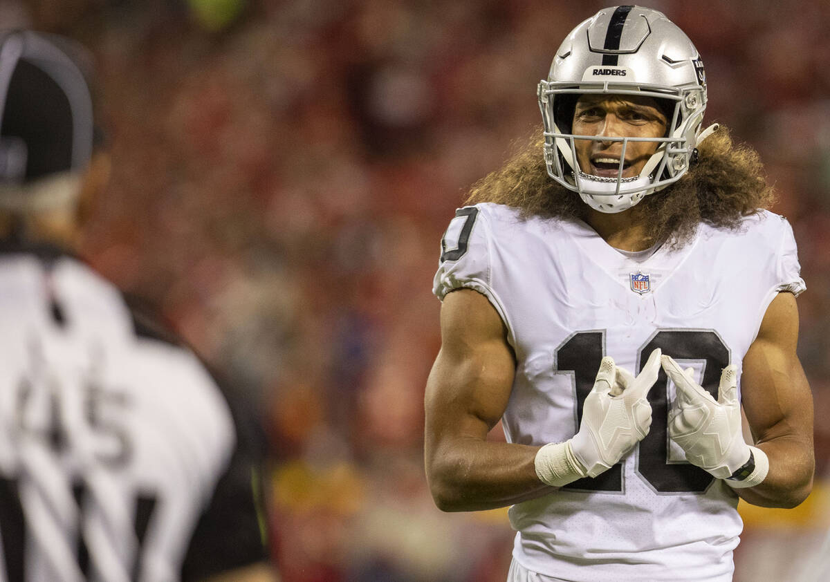 Raiders wide receiver Mack Hollins (10) reacts to be called for a penalty against the Kansas Ci ...