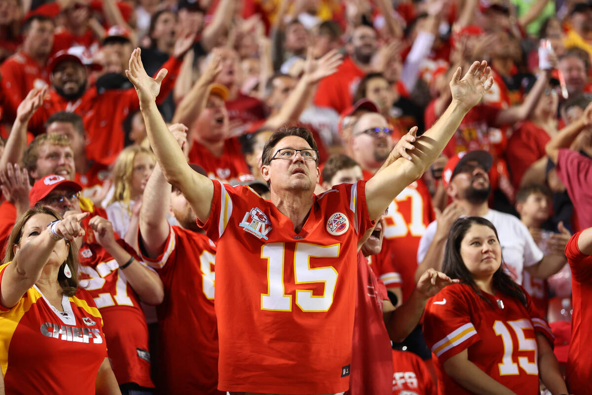 Kansas City Chiefs clinch No 1 seed in AFC with 31-13 win over Las Vegas  Raiders in regular-season finale, NFL News