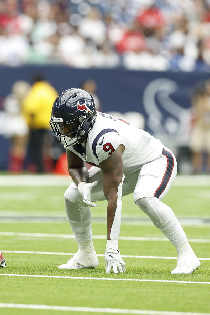Houston Texans tight end Brevin Jordan (9) lines up for the snap during an NFL football game ag ...