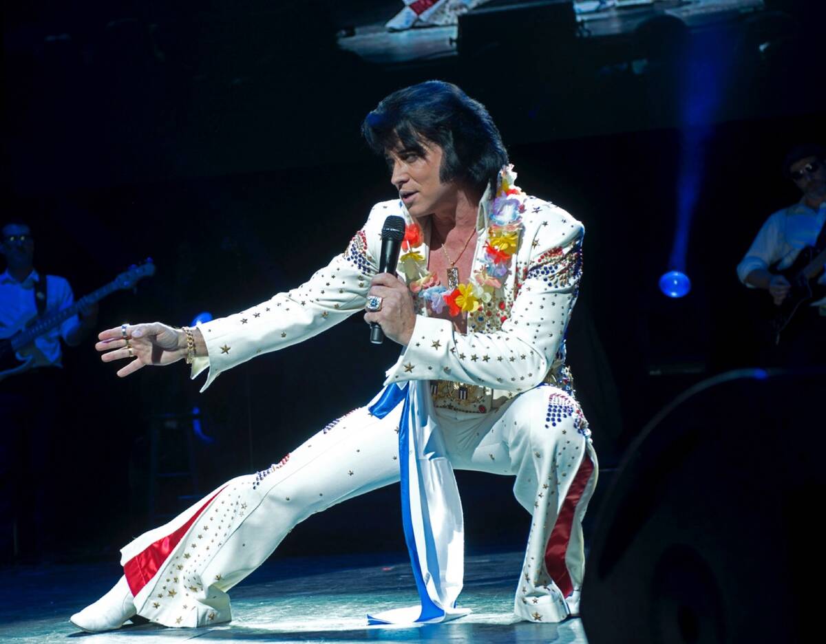 Elvis Presley returns in a big way in Las Vegas' iconic 'Legends in  Concert', Kats, Entertainment