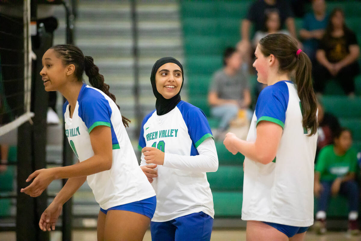 Green Valley’s Aby Tibesar-Magassa (8), Aiyana Alchawa (10) and Lily Meyers (14) during ...