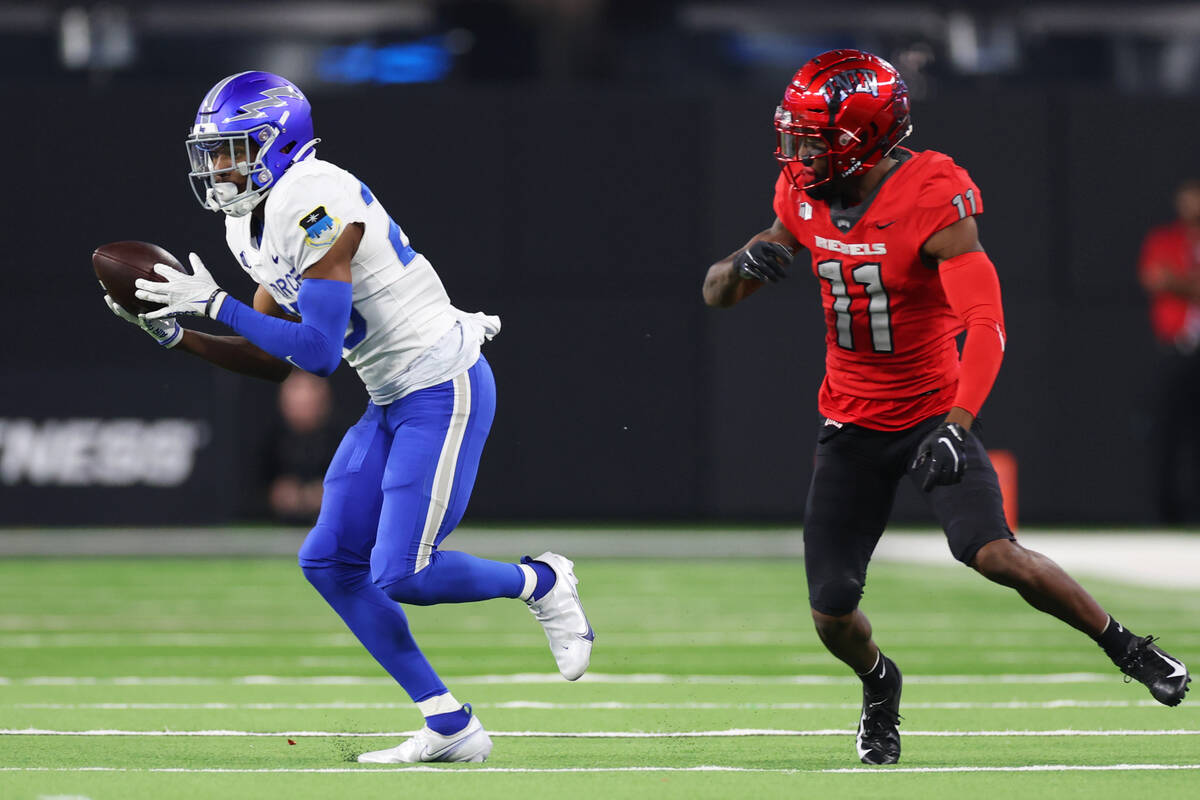 Air Force Falcons defensive back Jamari Bellamy (25) intercepts a ball intended for UNLV Rebels ...