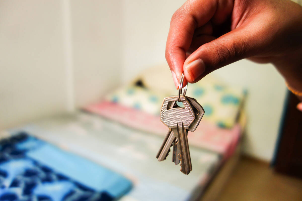 Baby boomer menyewakan kamar, berbagi rumah untuk penghasilan tambahan