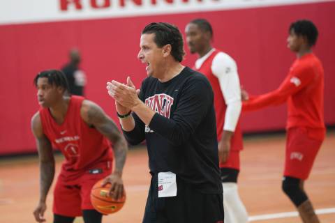 UNLV basketball assistant coach Barret Peery claps during practice at Mendenhall Center on Wedn ...