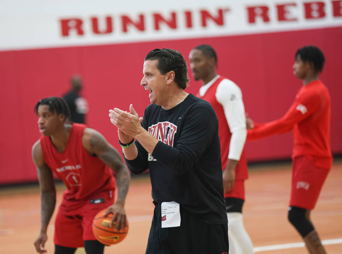 UNLV basketball assistant coach Barret Peery claps during practice at Mendenhall Center on Wedn ...