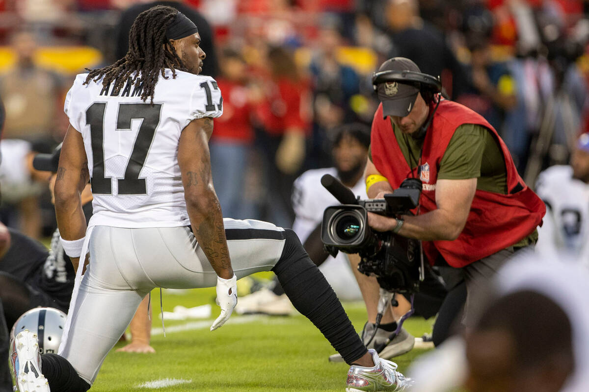 Davante Adams dari Raiders diperkirakan akan bermain melawan New Orleans Saints