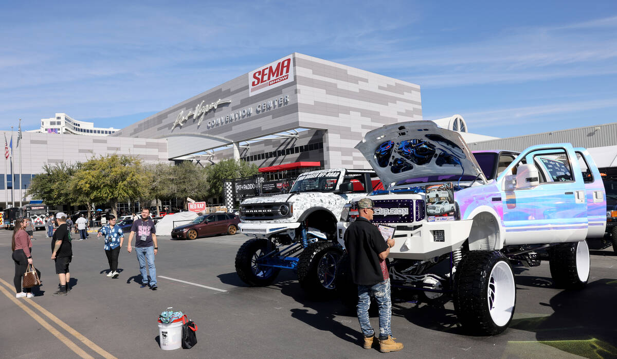 Chris Ward of Deion’s Customs in Steamboat Springs, Colo. prepares his 2003 Ford Excursi ...