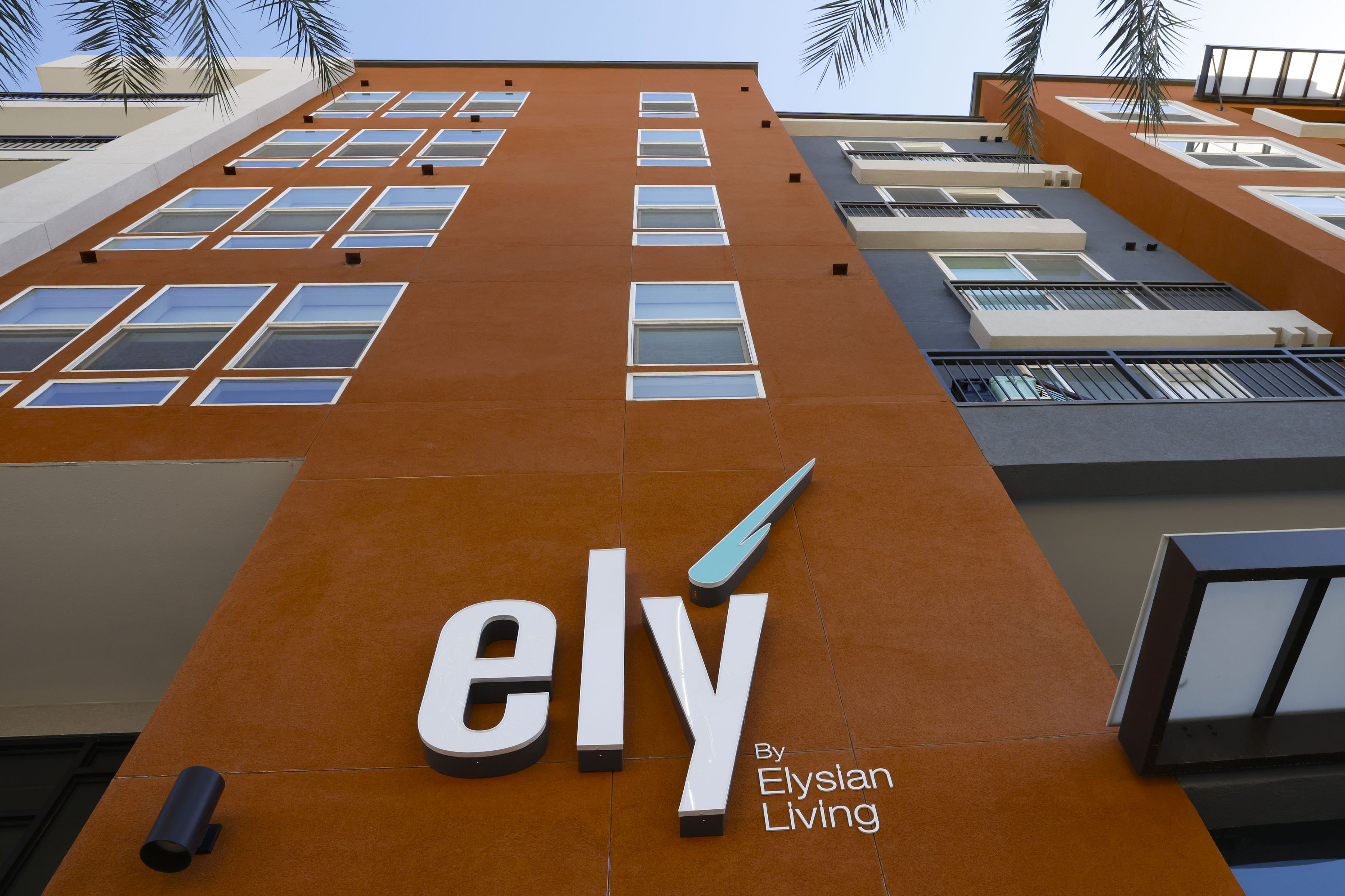 Kompleks apartemen Las Vegas yang didukung mendiang Tony Hsieh memiliki nama baru