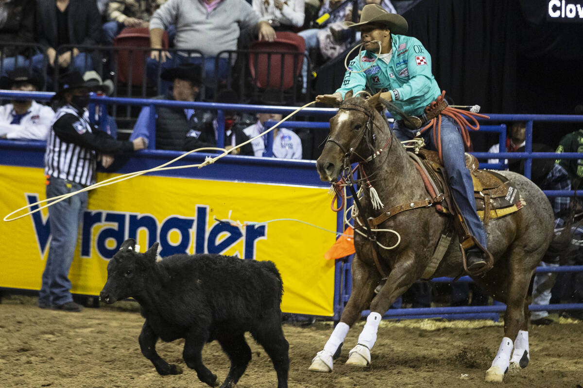 22 National Finals Rodeo Competitors Las Vegas Review Journal