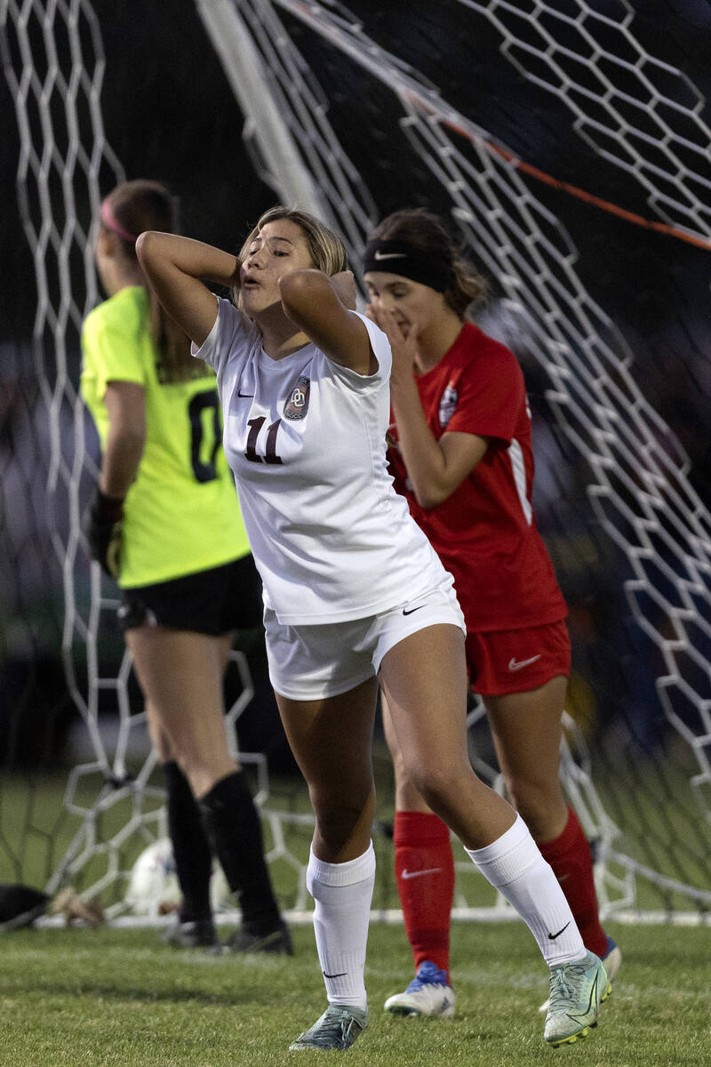 Desert Oasis’ Angelina Labrague reacts after Coronado saved a goal during overtime in a ...