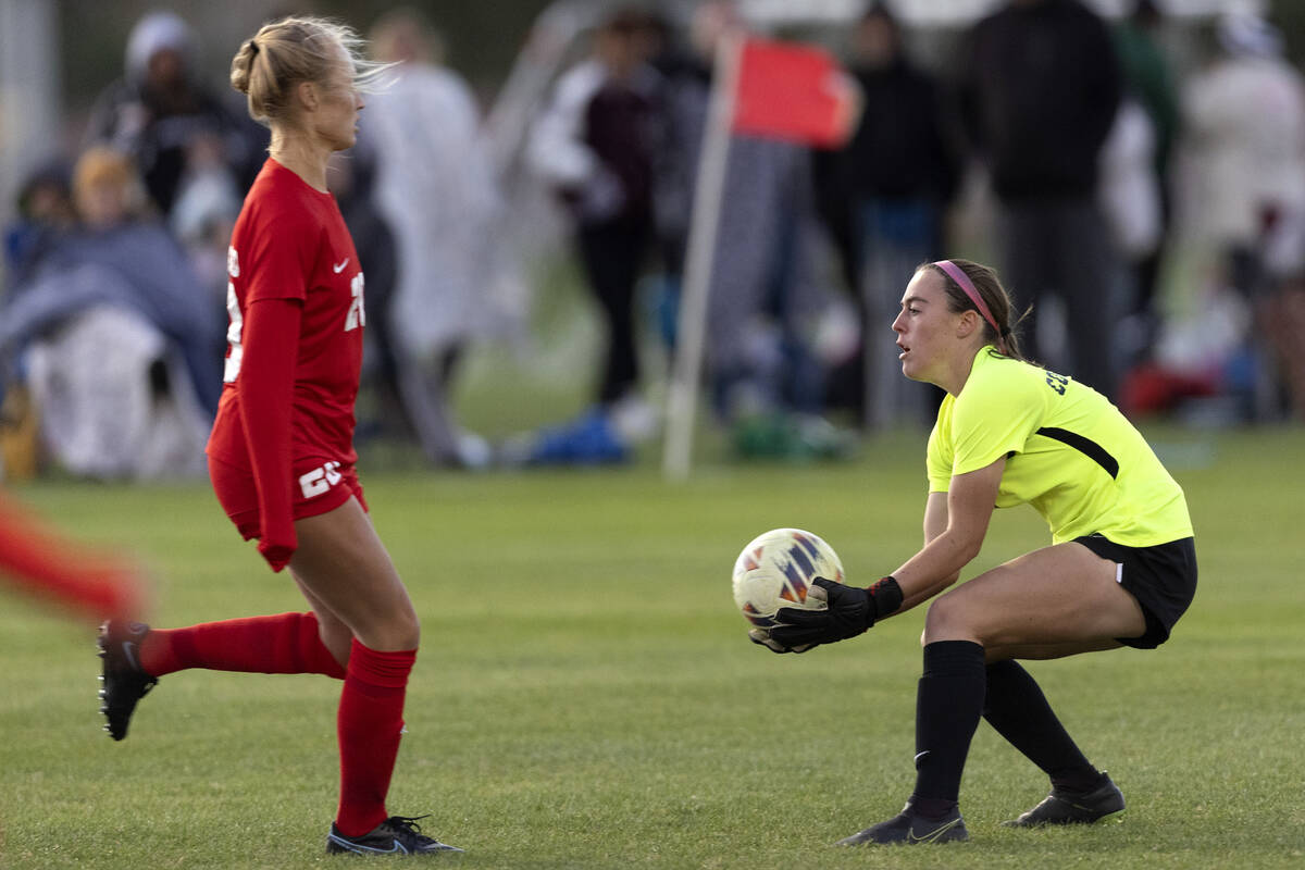 Coronado’s Megan Kingman (0) makes a save against Desert Oasis during a Class 5A girls s ...