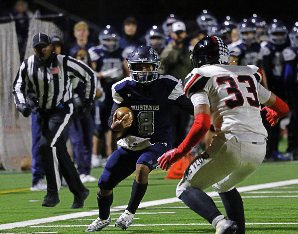 Shadow Ridge’s Coen Nicholas Coloma (8) runs into the end zone for a touchdown as Las Ve ...