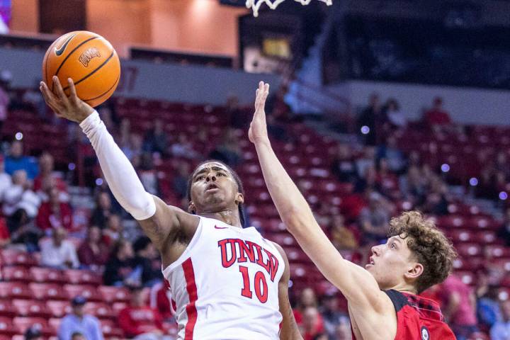 UNLV Rebels guard Keshon Gilbert (10) elevates for a basket around Incarnate Word Cardinals gua ...