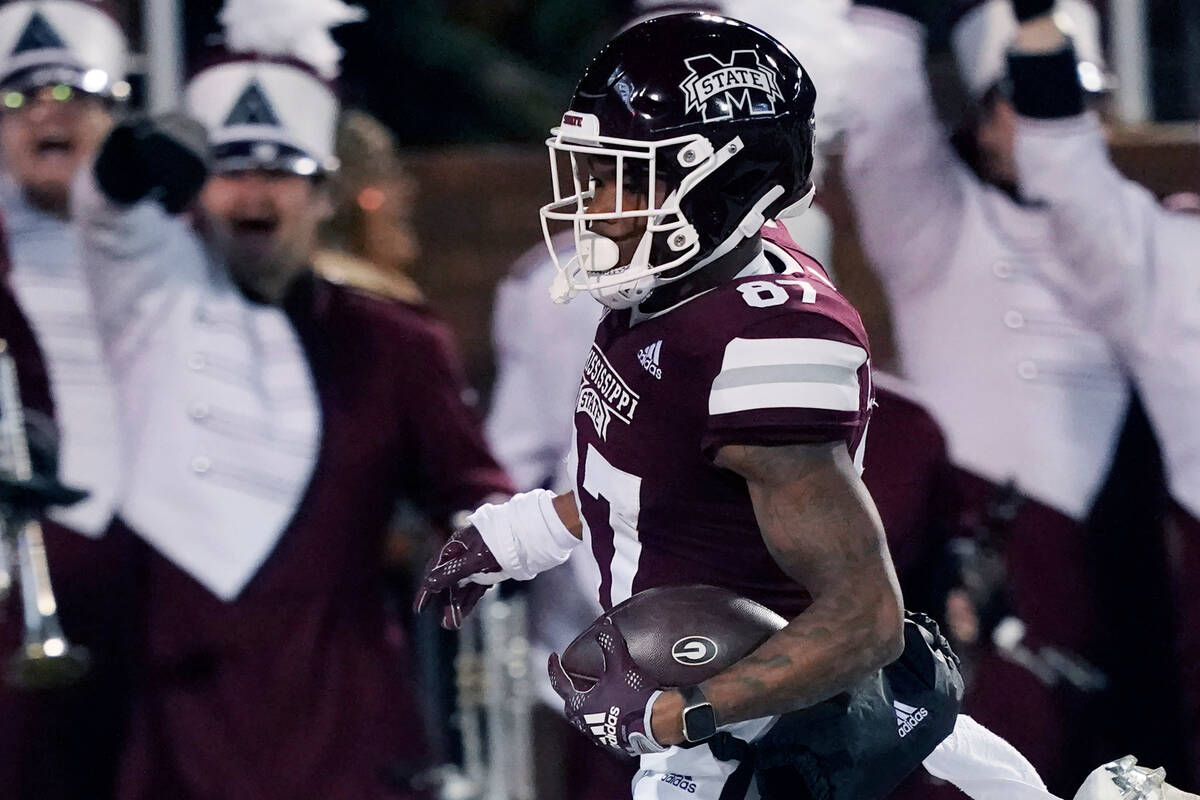 Mississippi State wide receiver Zavion Thomas (87) returns a punt 63-yards for a touchdown duri ...