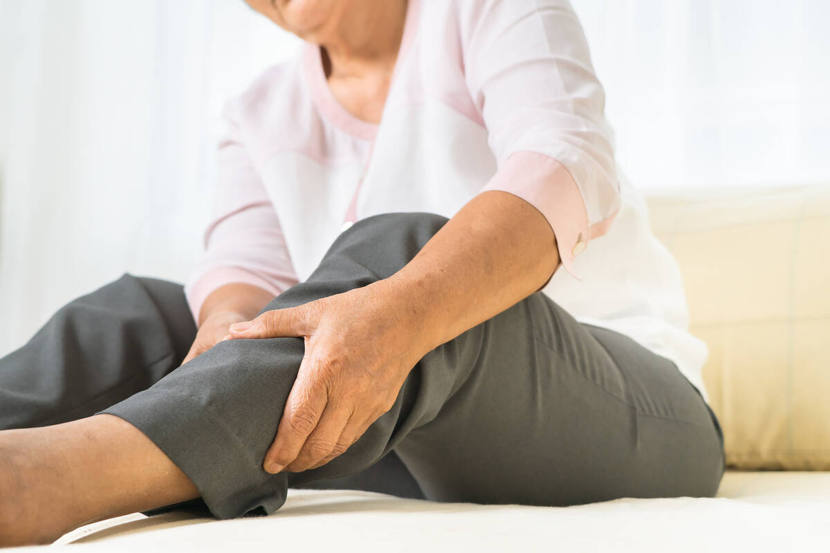 Senior Cerdas: Nyeri kaki bisa menjadi tanda awal serangan jantung atau stroke