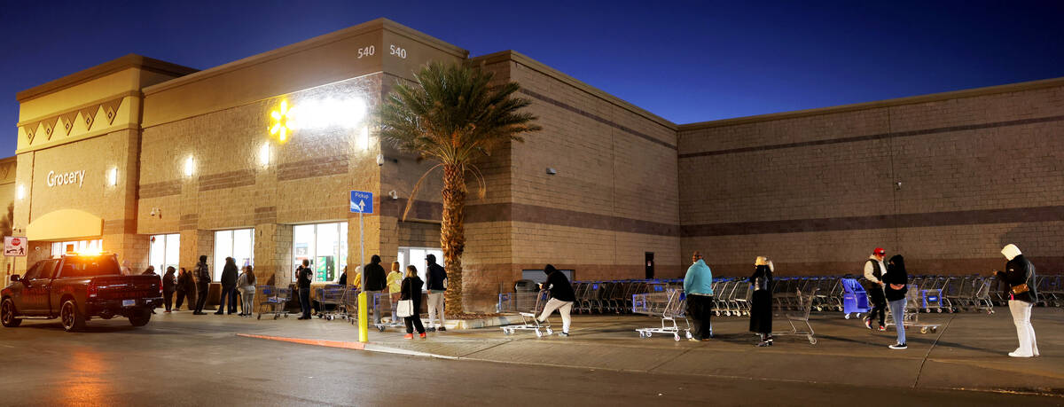 Shoppers line up for Black Friday deals at Walmart Supercenter in Henderson Friday, Nov. 25, 20 ...