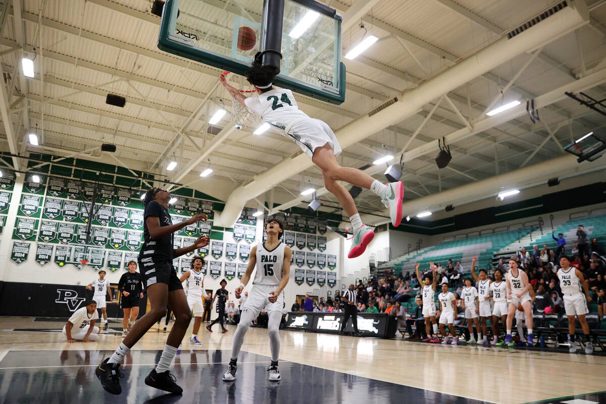 Palo Verde's Mason Abittan (24) dunks the ball against Shadow Ridge during a boy's basketball g ...