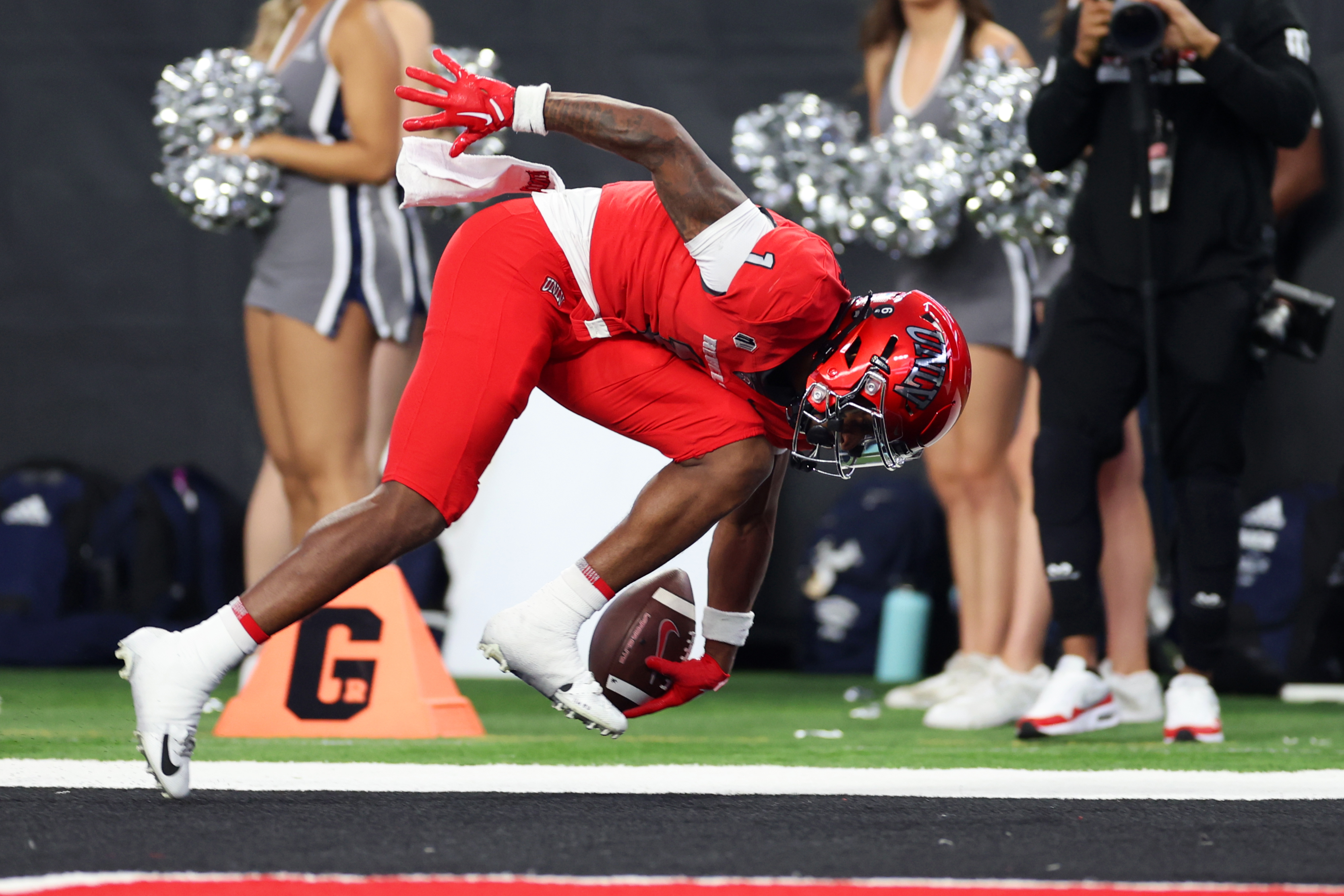 UNLV stops UNR in final seconds to claim Fremont Cannon