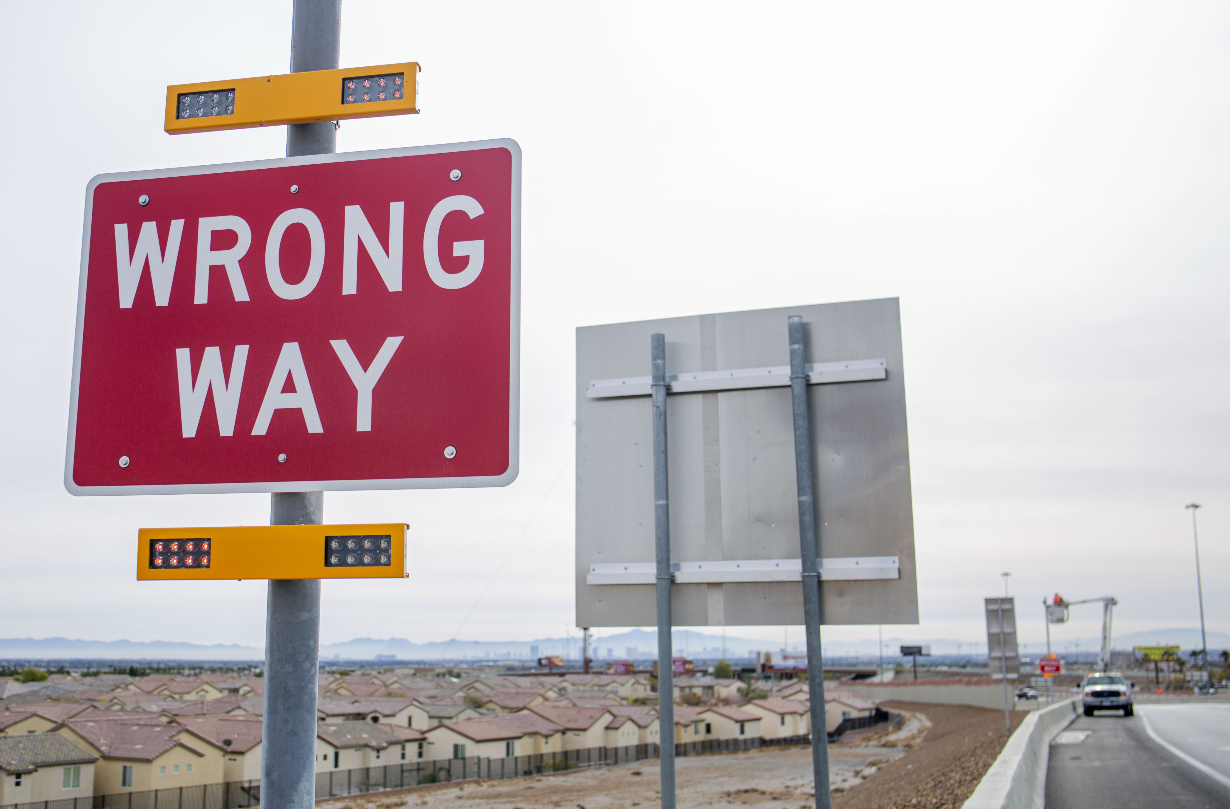 Cara yang salah sistem pelacakan pengemudi datang ke beberapa persimpangan Southern Nevada