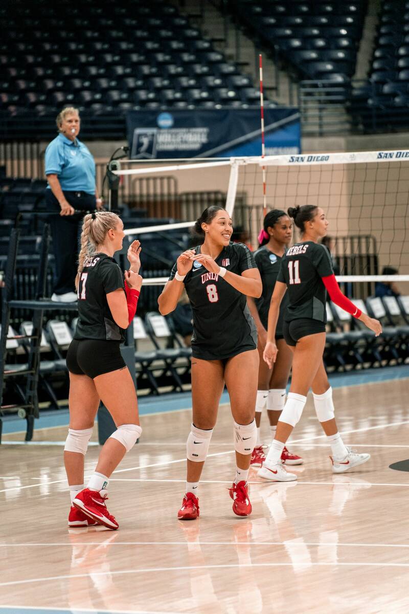 UNLV volleyball knocked out by Washington State in NCAA Tournament