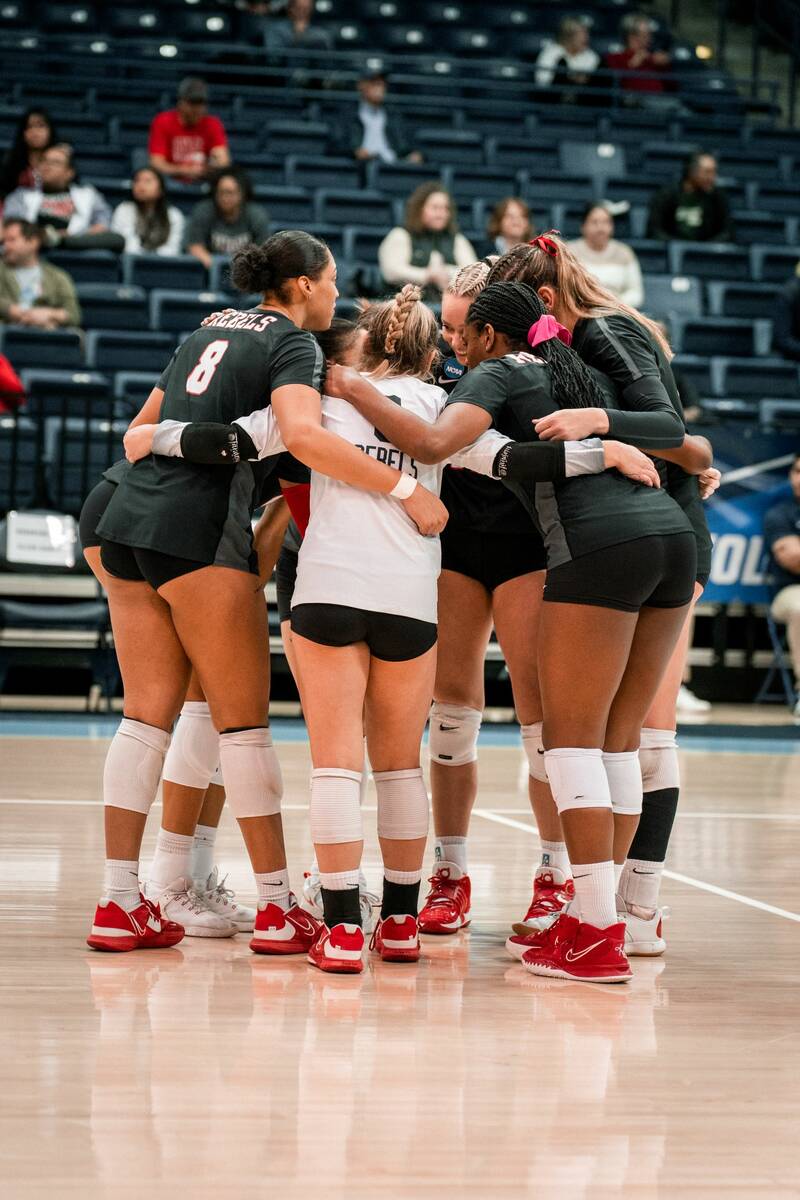 The UNLV volleyball team huddles during its loss to Washington State in the first round of the ...