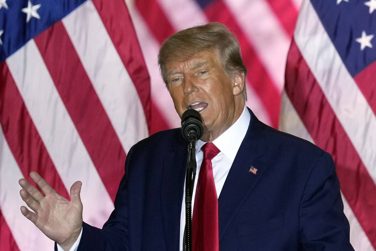 Trump ditegur karena menyerukan untuk ‘mengakhiri’ bagian dari Konstitusi
