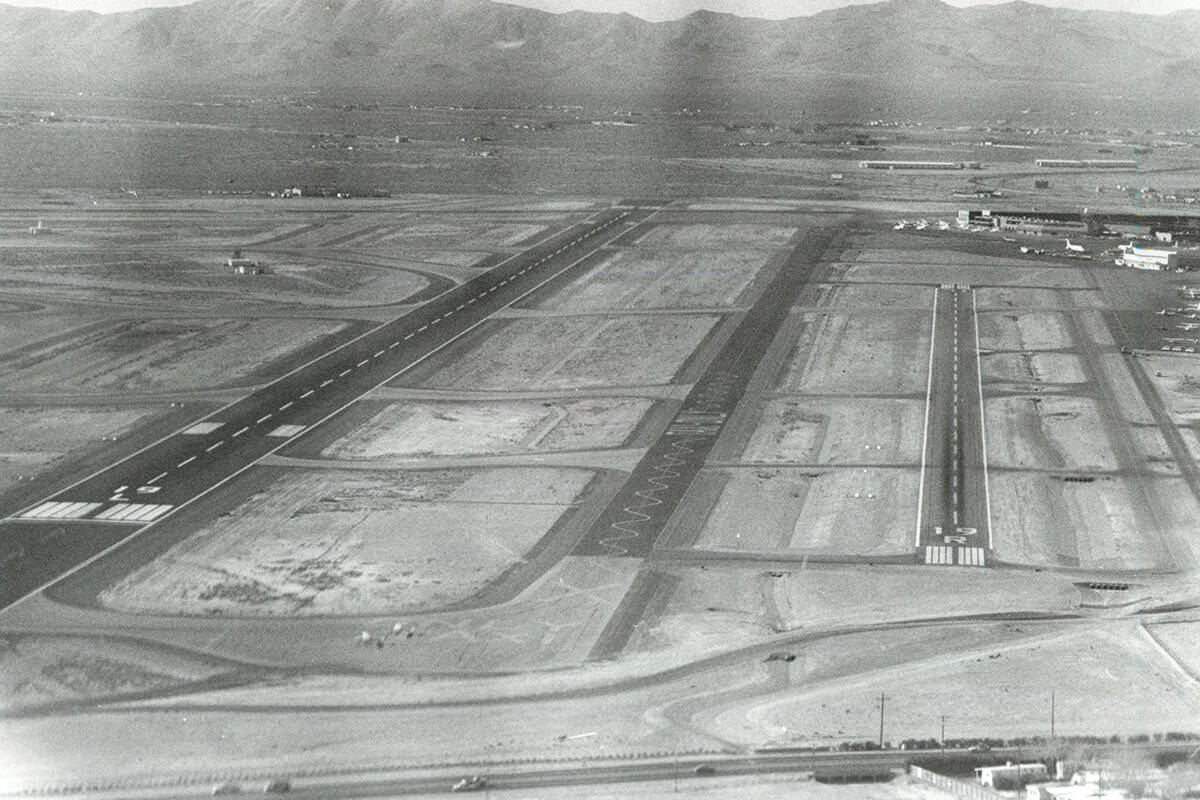 Aerial view of McCarran International Airport in March 1982. (Gary Thompson/Las Vegas Review-Jo ...