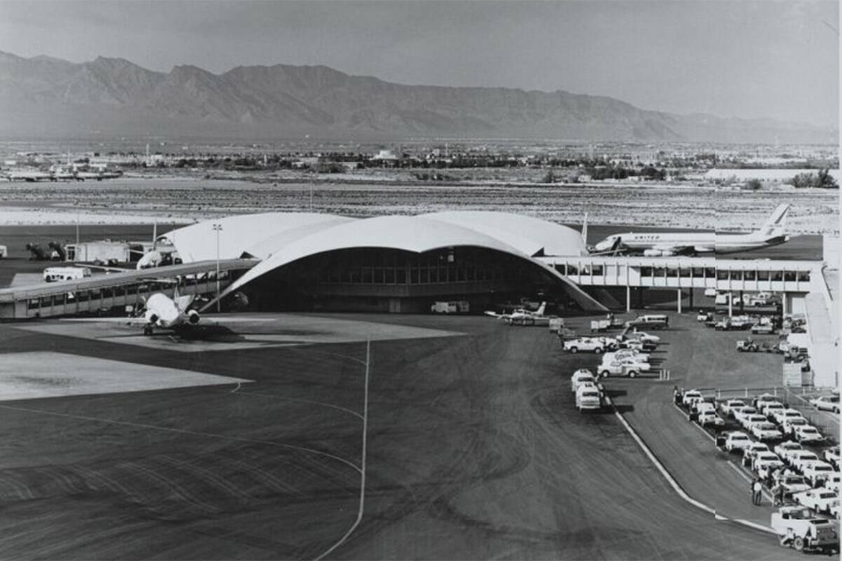 McCarran International Airport in the late 1960s to early 1970s. (Erle A. Taylor Photograph Col ...