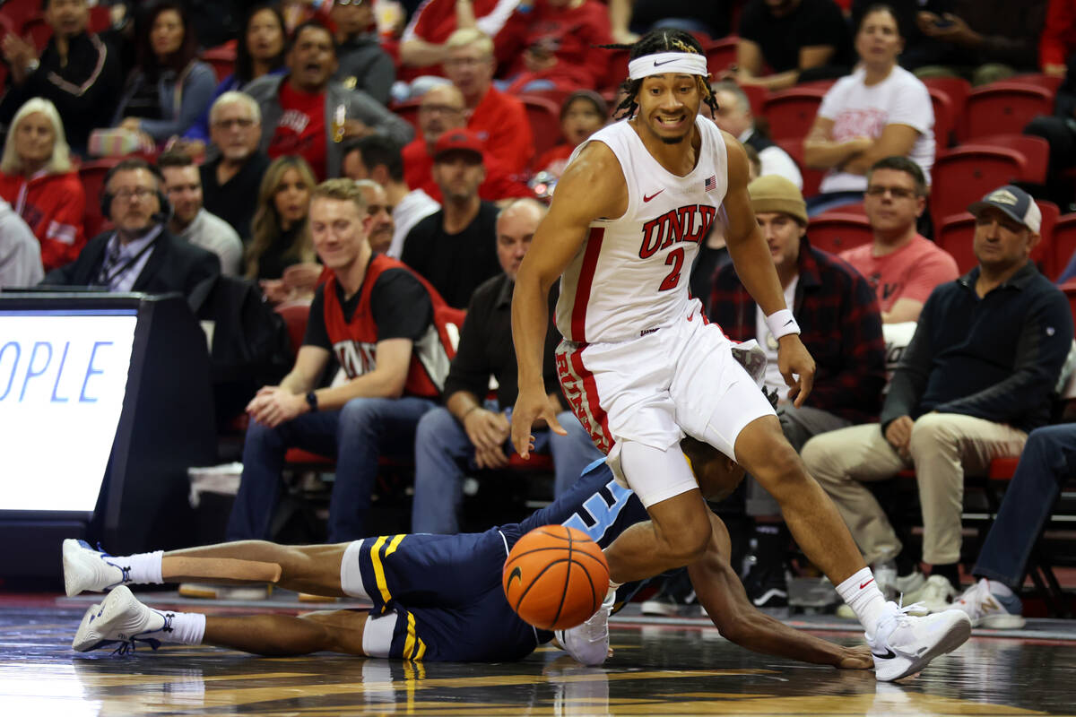 Justin Webster dari UNLV keluar dari kemerosotan pengambilan gambar