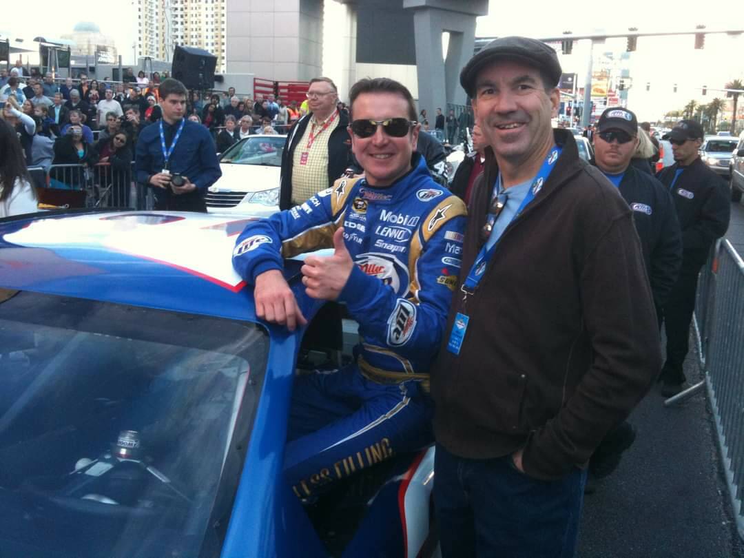 RJ sports writer Ron Kantowski, right, and fellow Las Vegan and NASCAR champion Kurt Busch are ...