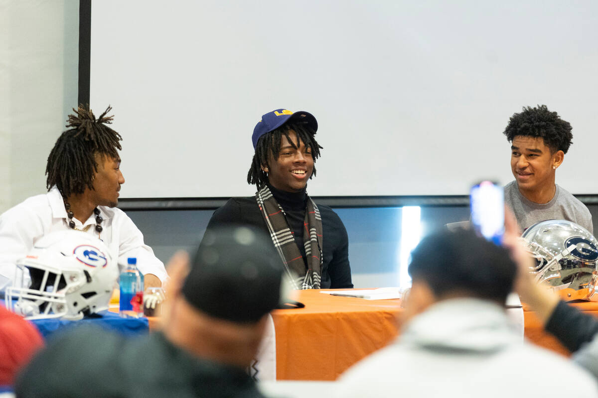 Elijah Palmer, from left, Jeremiah Hughes and Kayleb Ervin, participate during the National Sig ...