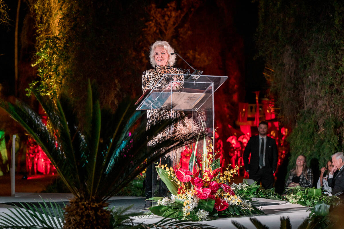 Elaine Wynn addresses 200 VIP guests at Siegfried & Roy's Jungle Palace gala during The Neon Mu ...