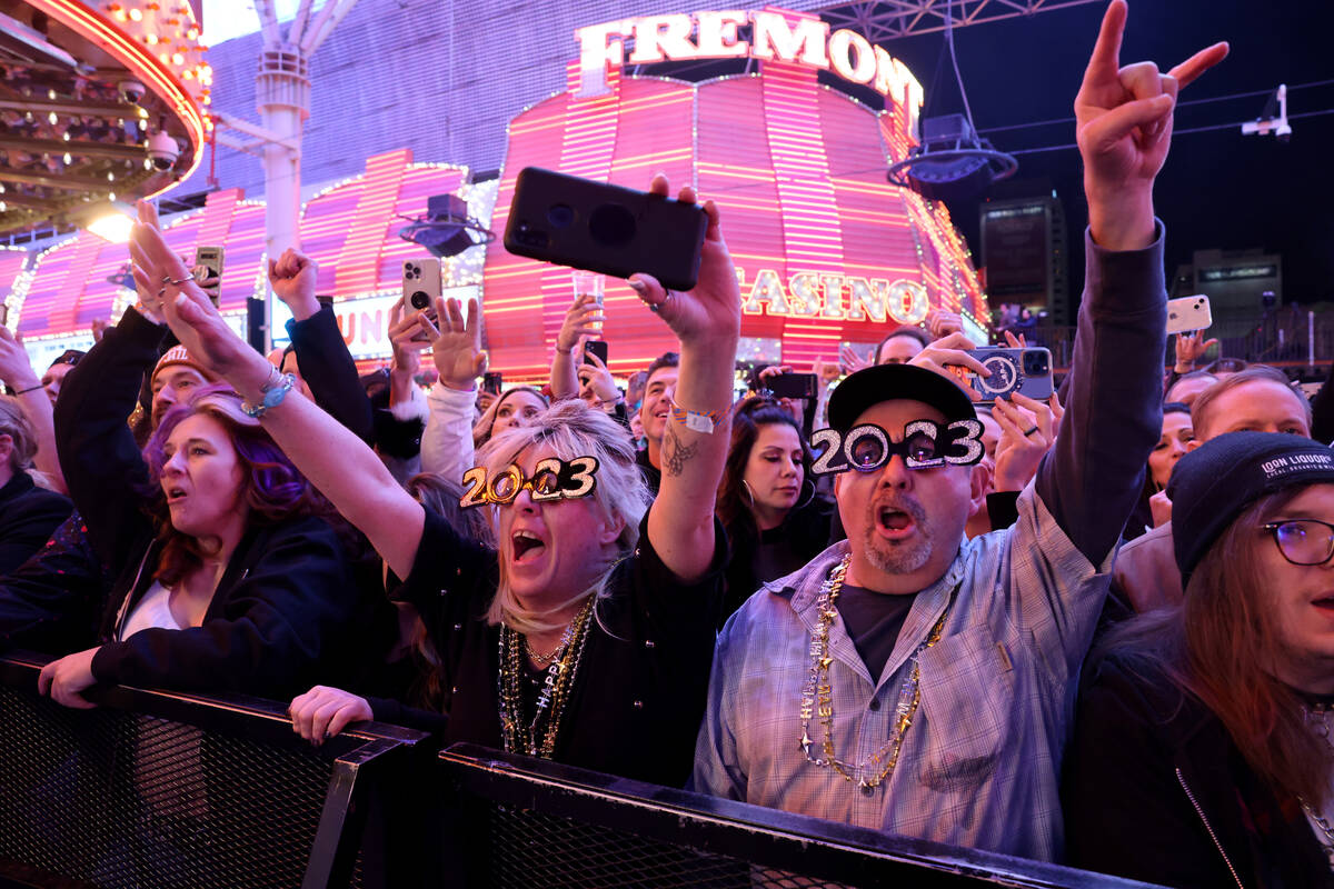 4K HDR) Fremont Street Las Vegas New Year's Eve 2023 - Las Vegas