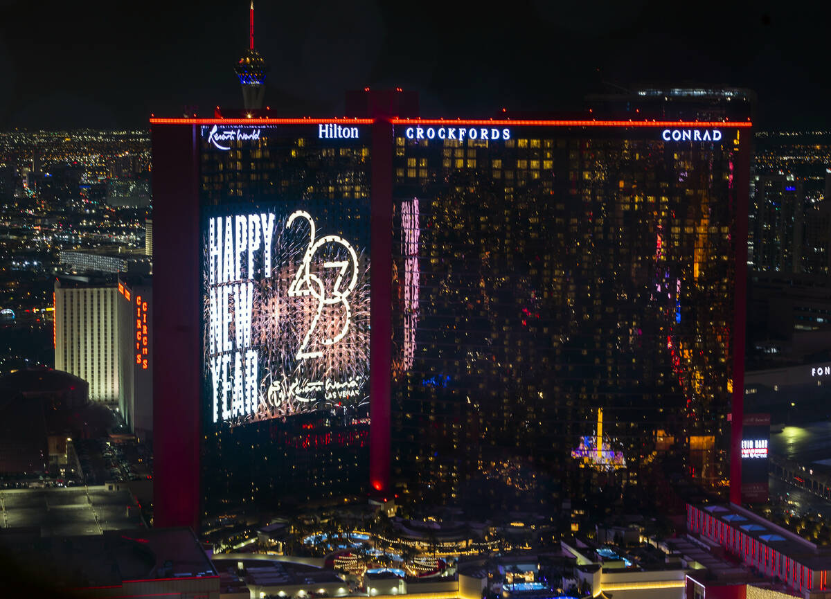 4K HDR) Fremont Street Las Vegas New Year's Eve 2023 - Las Vegas