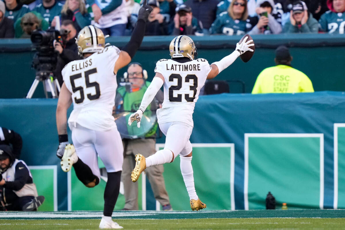 New Orleans Saints cornerback Marshon Lattimore (23) returns an interception for a touchdown in ...
