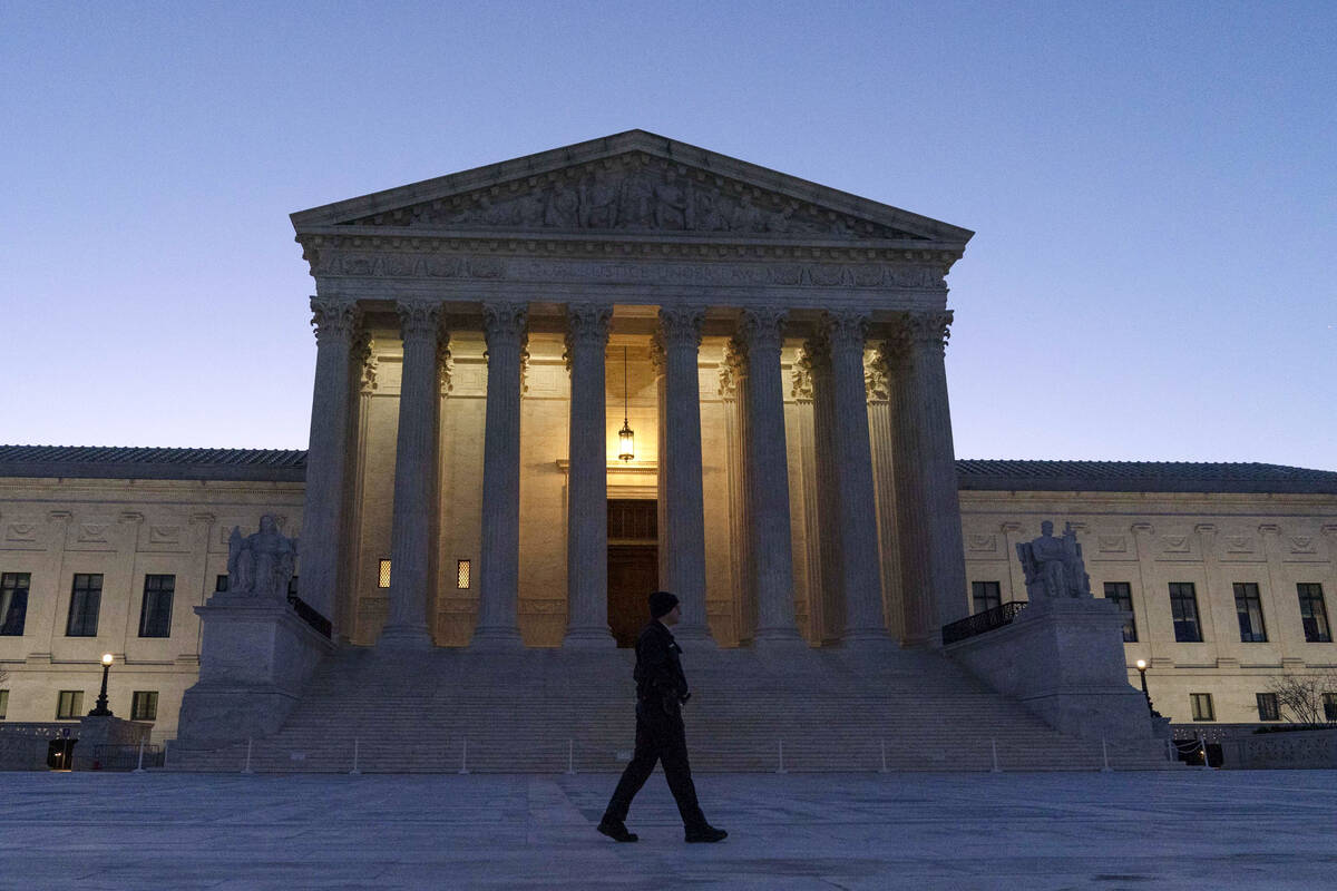 Tentang apa kasus Judul 42 Mahkamah Agung?  |  HALAMAN CLARENCE