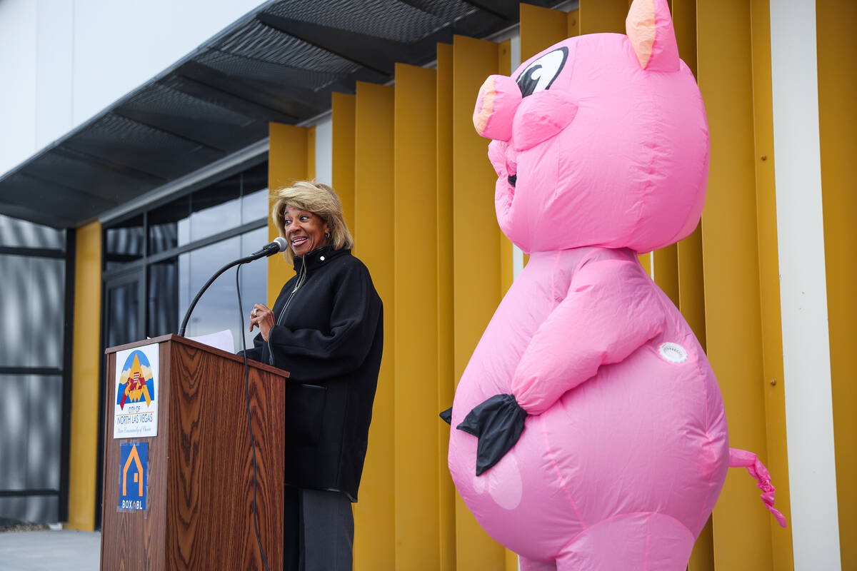 North Las Vegas Mayor Pamela Goynes-Brown addresses the crowd next to Boxabl’s pig masco ...