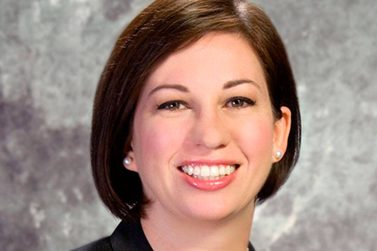 Sabra Smith-Newby
