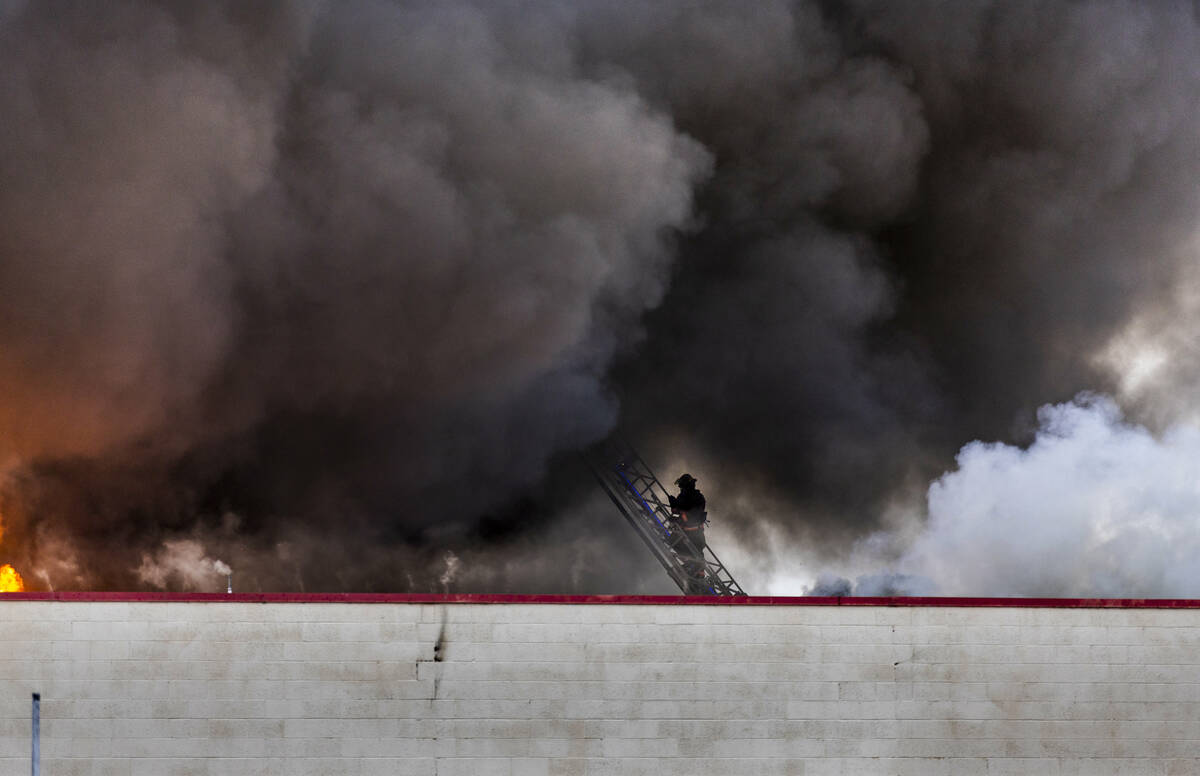 Shocking Walmart fire pics reveal HUGE smoke cloud over Las Vegas store as  Clark County firefighters battle blaze