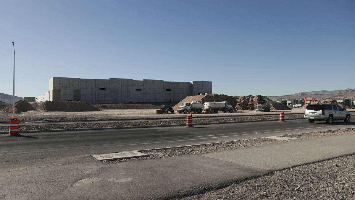 Construction continues on a warehouse complex off of Volunteer Boulevard on Tuesday, Jan. 24, 2 ...