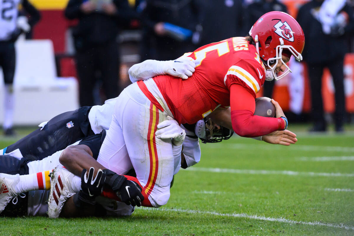 Patrick Mahomes' injury affects prop bets for AFC championship