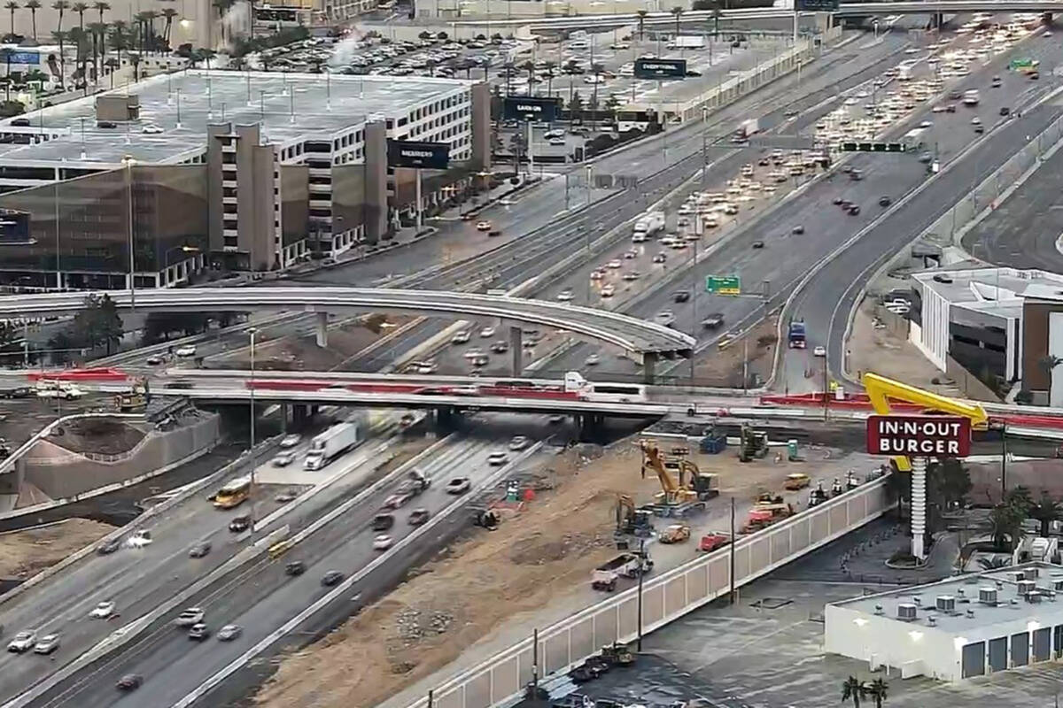 Interstate 15 reopens Monday, Jan. 30, 2023, after being shut down between Flamingo and Russell ...