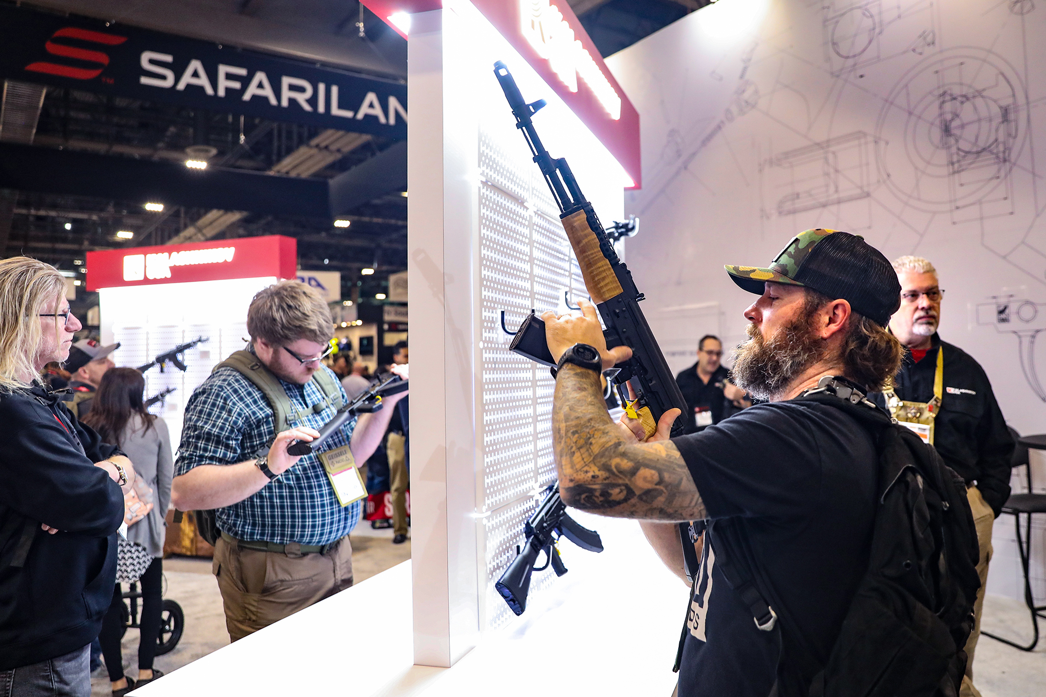 SHOT 2023: Kotak senjata biometrik penemu Las Vegas muncul