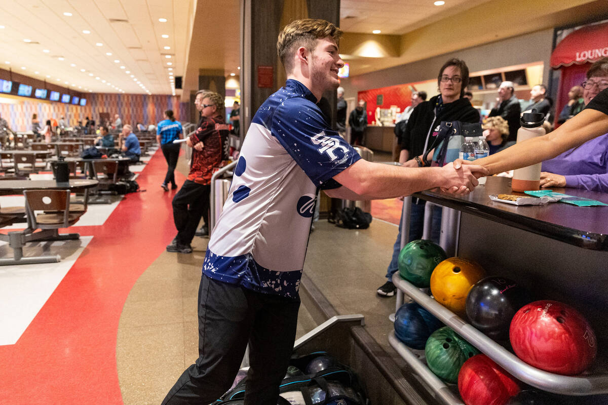Shadow Ridge's Seth Stovall celebrates his win in the high school boy's 5A bowling state indivi ...