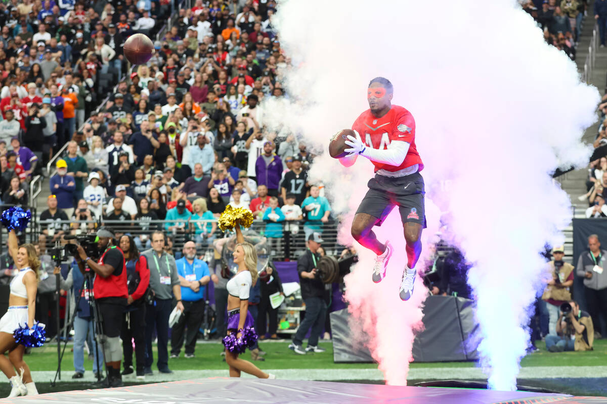 Buffalo Bills wide receiver Stefon Diggs (14) makes a catch in the best catch event during the ...