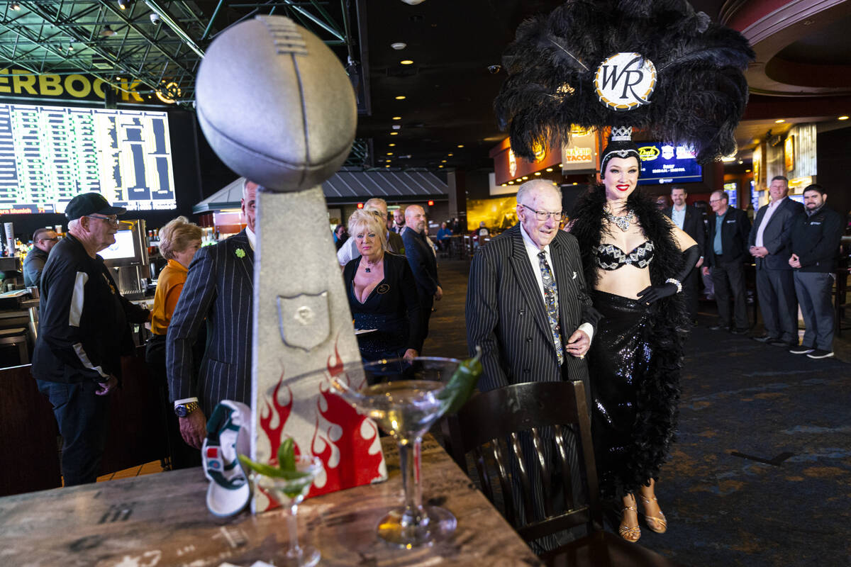 Oscar Goodman, former Las Vegas mayor, arrives to make his annual Super Bowl wager, accompanied ...