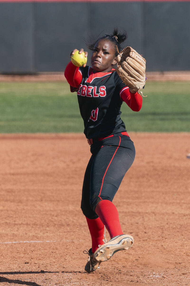 UNLV pitcher Jasmine Martin during practice at Eller Media Stadium on Jan. 14, 2022. (Lucas Pel ...