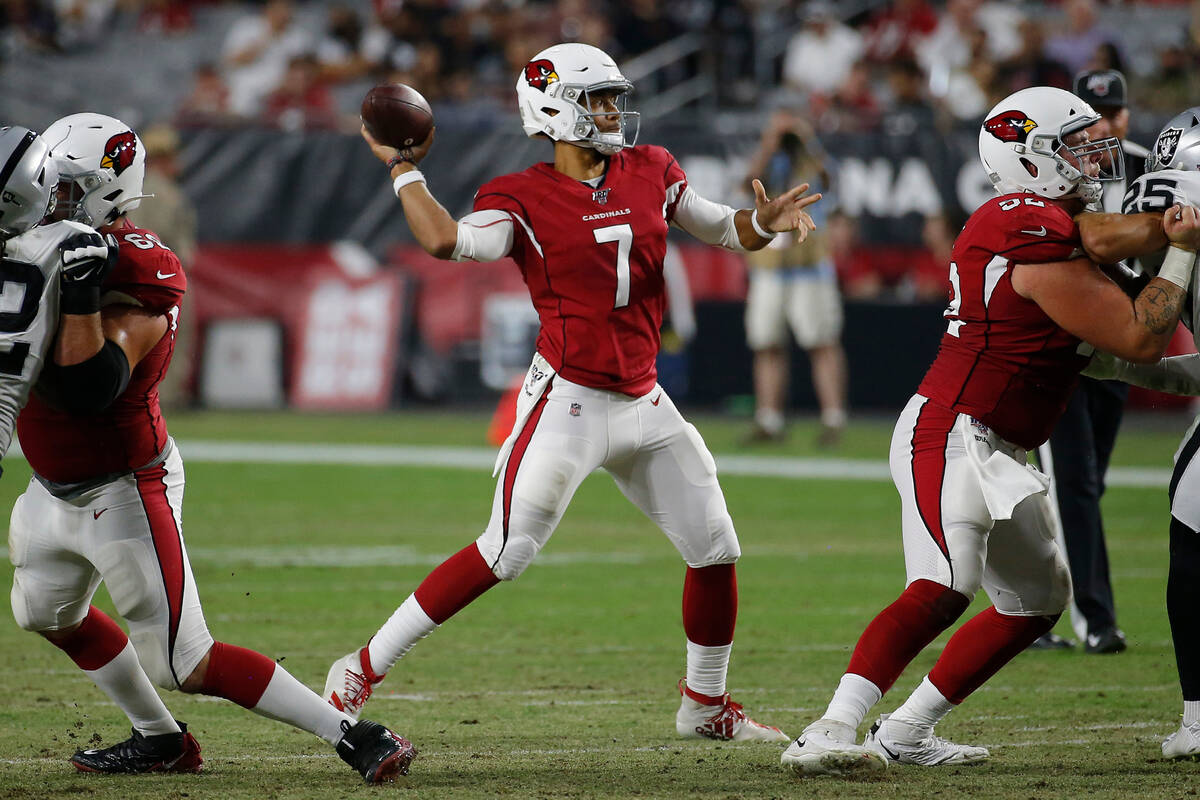 Arizona Cardinals quarterback Brett Hundley (7) throws against the Oakland Raiders during the s ...
